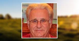 Carl Roush's Instagram, Twitter & Facebook