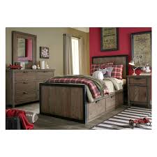 Add style, elegance and a comfortable element to your bedroom with this contemporary designed queen size bed frame. Panel Bed Twin Twin By Legacy Classic Nis717774329 Horton S Furniture Mattresses