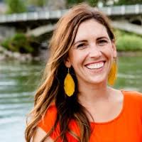 400+ "Comiso" profiles