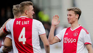 Siden årsskiftet 2010/11 har christian eriksen trænet fast med. Christian Eriksen Suggests Ajax Duo To Spurs Boss Mauricio Pochettino As European Interest Hots Up 90min