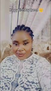 Happy birthday Mummy E🤩