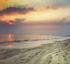 Beautiful Ngwe Saung The Closest Beach To Yangon Holidays Ngwesaung Vacations Myanmar Beach