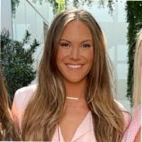 Lisa Timblin's Instagram, Twitter & Facebook