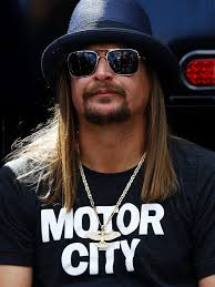 Kid Rock says he's 'digging Trump' for president