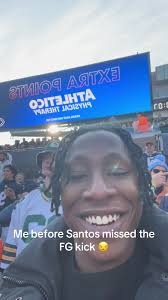 Packers Fan and Bears Fan Couple