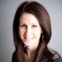 Jennifer Kall's Instagram, Twitter & Facebook