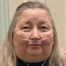 Melisa Arnold (@misseebiz)