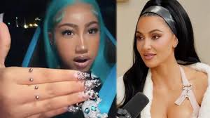 Tina Knowles Details Beyoncé's "Hardest Shows" During Pregnancy With Blue  Ivy