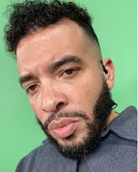 Iconic Show Host Ready to Provide Culturally Conscience Content with or  Without Viacom