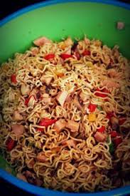 Das Perfekte Asiatischer Mie Nudelsalat Rezept Mit Bild Und Einfacher Schritt Fur Schritt Anleitung Die Mie Nudeln In Eine Sc Nudelsalat Salat Mie Nudel Salat