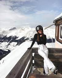 From Palm Trees To Snowy Mountains Kayak Tarz Moda Moda Kiyafetler