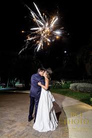 Our Couple Enjoy A Kiss As The Sparkler Send Off From Their Wedding Reception At Harbour Ridge Yacht A Treasure Coast Wedding Reception