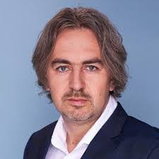 Steve Heemstra's Instagram, Twitter & Facebook