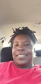 Hello everyone, I'm Jas. I've started this challenge because I want to be a  healthier me. I'm ready for a change 😊