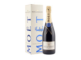 Moët ice impérial is the very first refreshing. Moet Chandon Champagne Reserve Imperiale Assemblage En Glugulp Champagne