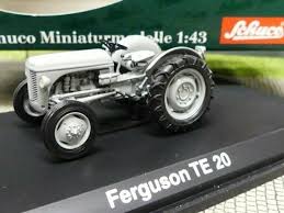 Agriline is a specialist in the supply of replacement and aftermarket parts for a wide range of modern, classic and vintage tractors. Schuco 02871 1 43 Ferguson Te 20 Grau Gunstig Kaufen Ebay
