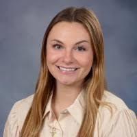 Anna Cupelli's Instagram, Twitter & Facebook