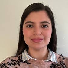 Sara Moya's Instagram, Twitter & Facebook