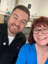 Elizabeth Allsopp's Instagram, Twitter & Facebook