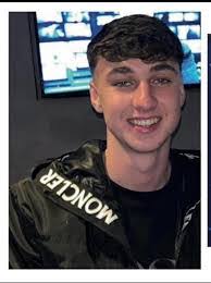 Jay Slate's Instagram, Twitter & Facebook