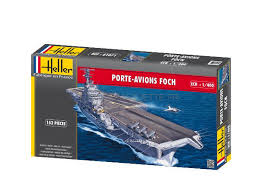 En juin 1999, le journal l'humanité se faisait l'écho d'une mutinerie à bord du porte avion foch. Maquette Navire Militaire Porte Avions Foch Heller 81071