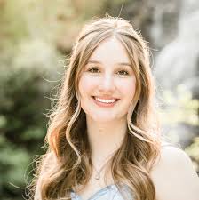 Dr. Leslie Harris Memorial University Alumni Association Scholarship