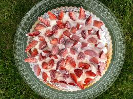 Gateau Renverse Aux Fraises Rapide Facile Et Delicieux Gateau Renverse Aux Fraises Miam Gateau Renverse