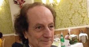 Aix-les-Bains. Henri Gavino, nouvel habitant aixois, et déjà dans l'œil de  la caméra de Richard Delay