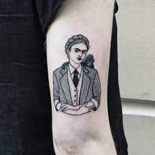 For those who don't find the idea of tattoo sleeves or complicated designs whether you're searching for new, quirky tattoo ideas or just like to browse, this list has the top minimalist tattoo designs, ranked as the coolest. 30 Creative Frida Kahlo Tattoo Designs Tattoobloq Frida Kahlo Tattoos Frida Tattoo Body Art Tattoos