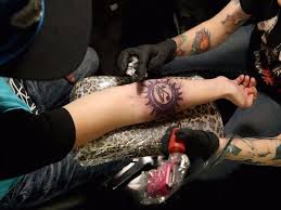 Do tattoo artists really need a license? All Of The Things Tattoo Artists Want You To Stop Doing