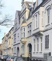 Grundrenovierte, schöne und geräumige 2 zimmer wohnung im erdgeschoss eines mehrfamilienhauses. 4 Zimmer Wohnung Mieten Monchengladbach Windberg Mietwohnungen Monchengladbach Windberg 1a Immobilienmarkt De