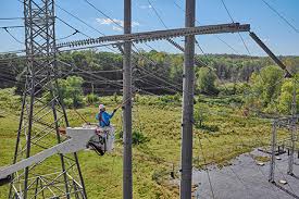 Visit payscale to research apprentice lineman hourly pay by city, experience, skill, employer and more. How To Become An Energy Company Lineworker Duke Energy Illumination