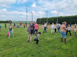 Une journée exceptionnelle de Pâques ce termine avec la participation du  Comité des fêtes 🎊 de Villers-Guislain ainsi que leur bénévoles et  l'entreprise Bondi'Fun ainsi que leurs bénévoles également. Merci à Daniel