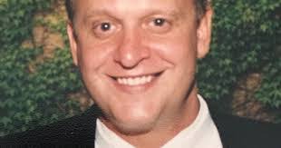 Eric Henkel's Instagram, Twitter & Facebook