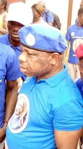 Please read why Samuel Tweah thinks reducing the huge salary of lawmakers  is wrong: "One Senator who can talk plenty more than himself still saying  we should reduce their salaries. if we