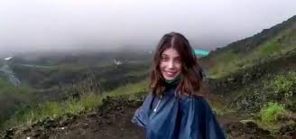 Video viral tiktok botol kasus bangladesh. Lagi Heboh Bule Rusia Mesum Di Kawasan Gunung Batur Pos Merdeka