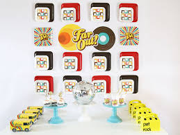 Diy Funky 70s Party Backdrop Fun365 Tall backdrop stands with spring clamps and carry bag case, photo. diy funky 70s party backdrop fun365
