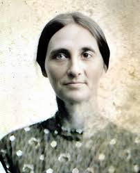 Loretta Bishop's Instagram, Twitter & Facebook