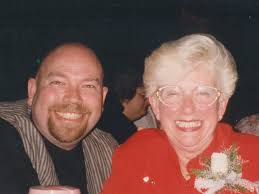 Painting with friends is so much fun