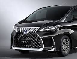 Extra smooth ride mercedes luxury with toyota reliability. 2020 Lexus Lm Vs Toyota Alphard Differences Compared Side By Side