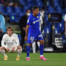 Команда getafe srl в последних 10 матчах одержала 3 победы , 4 раза сыграла команда real madrid srl, сыграв 10 матчей, выиграла 4 раза ,2 матча завершила вничью и потерпела 4. Jstdev5ns28p0m