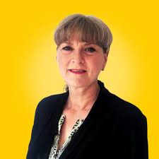 Alison Ashworth's Instagram, Twitter & Facebook