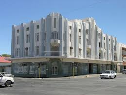 Amazing Art Deco Building In Worcester South Africa The Old Standard Bank Arquitetura Cubista