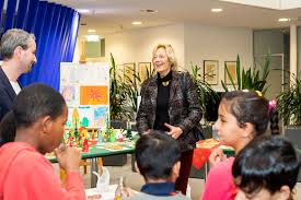 Representative office manama 22/f almoayyed tower, c/o regus building 2504, road 2832, blk 428, al seef district po box 20619 manama Museums Und Kunstverein Osnabruck E V Aktuell Fluchtlingskinder Stellen Aus