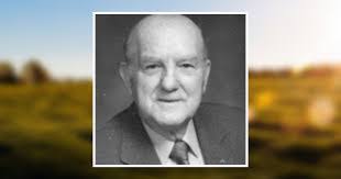 Betty Hackworth's Instagram, Twitter & Facebook