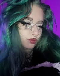 Addison West (@add__west) • Instagram photos and videos