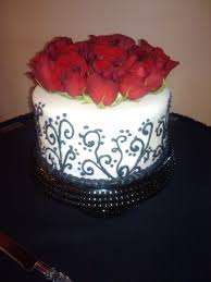 1 Tier Black And Gold Square Cake Black And White 1 Tier Wedding Cake Amazing Cakes Cake Tiered Wedding Cake