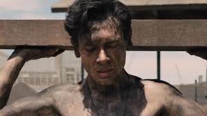 Unbroken movie review & showtimes: Jack O Connell Unbroken Star Filmed On 400 Calories A Day