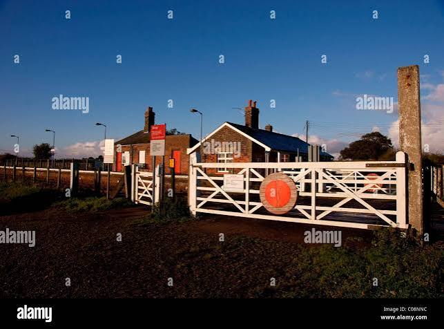 Level crossing gate gates hi-res stock photography and images - Alamy