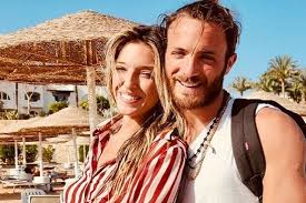 Loic fleury, compagno camila raznovich/ lei: 38pmrrswwxn Pm